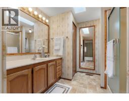 53 7701 Central Saanich Rd, Central Saanich, BC V8M1X4 Photo 24