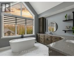 36 Lakeside Woods Crescent, Saugeen Shores, ON N0H2C6 Photo 18