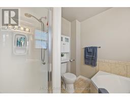 15 Cook Crescent, St  Thomas, ON N5R6J3 Photo 18