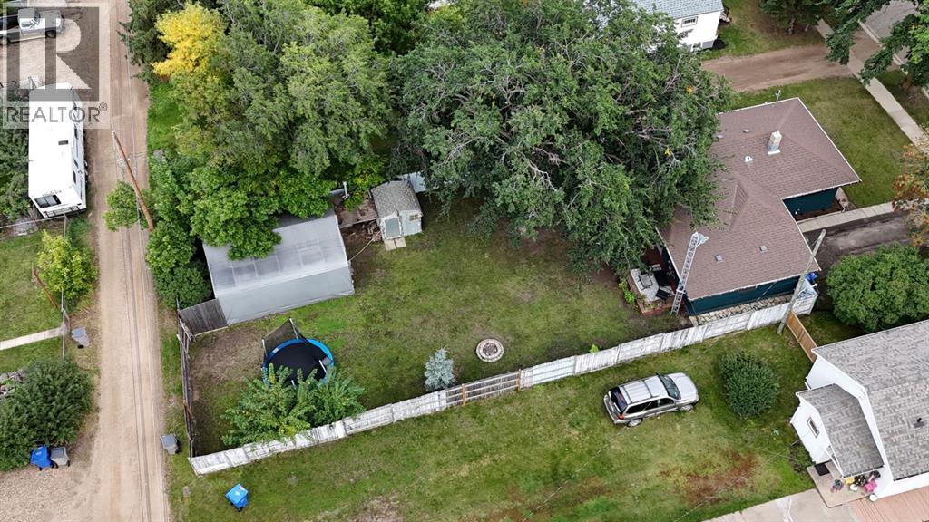 Listing photo – 5720 50A Avenue, Stettler