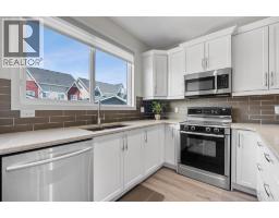31 Red Embers Lane Ne, Calgary, AB T3N1B6 Photo 13
