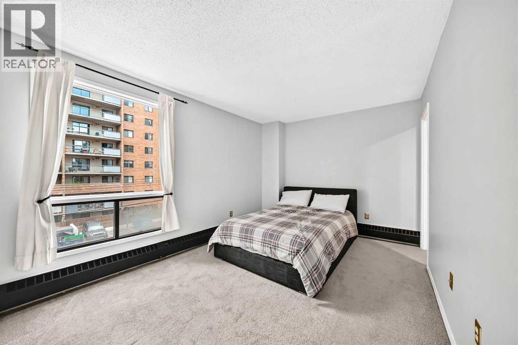 #302 1323 15 Avenue SW - 19