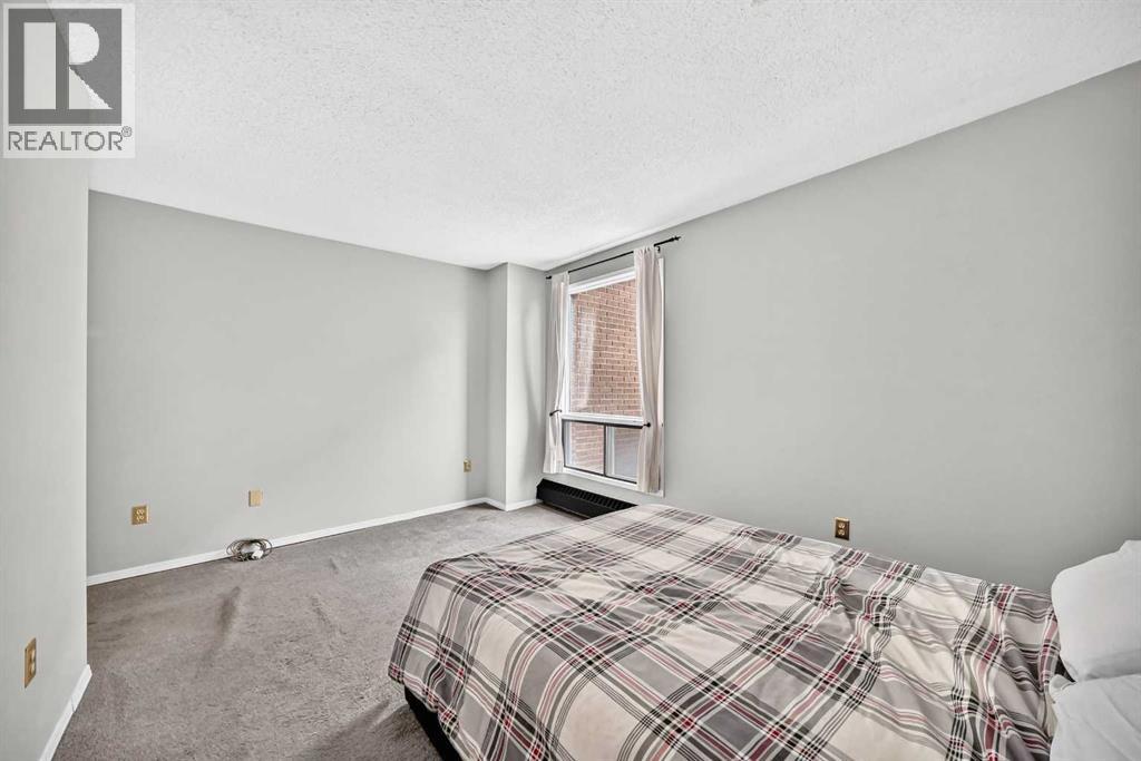 #302 1323 15 Avenue SW - 20
