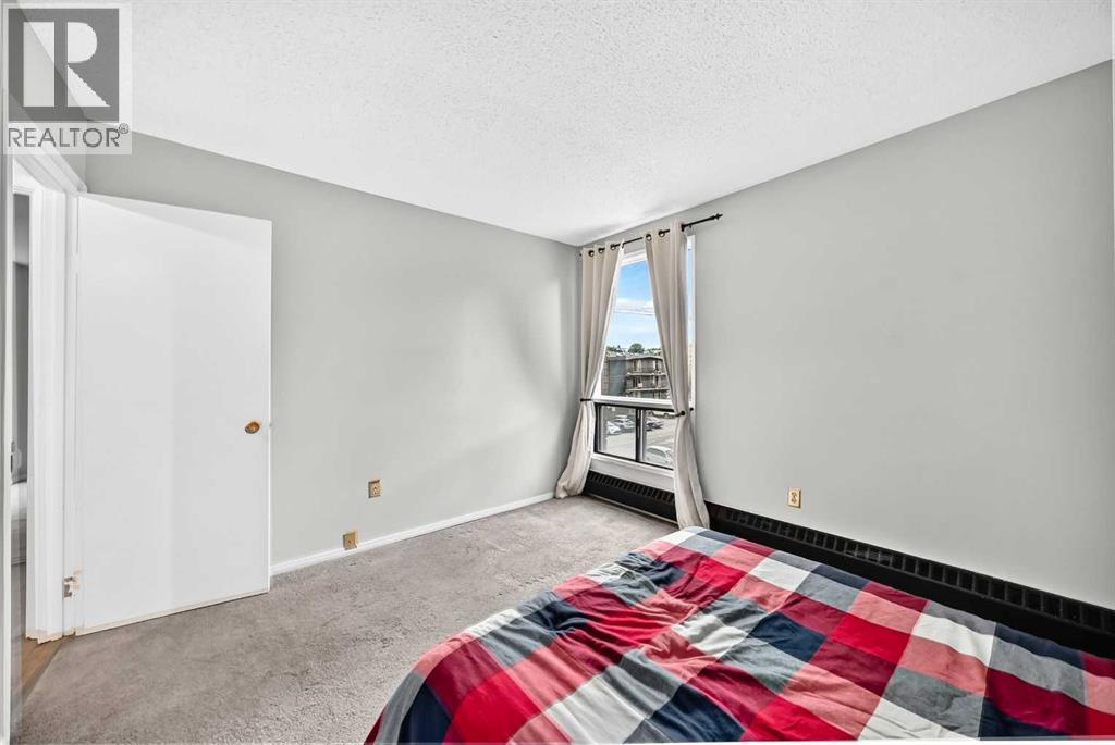 #302 1323 15 Avenue SW - 25