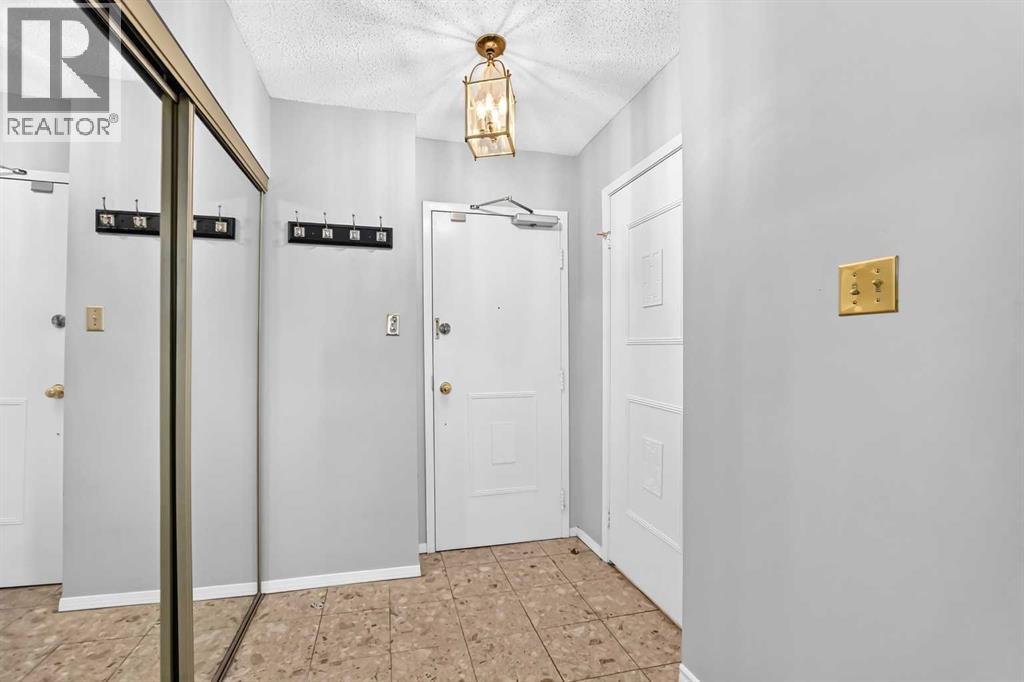 #302 1323 15 Avenue SW - 4