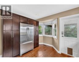 3pc Ensuite bath - 1342 Friesen Road, Kelowna, BC V1X7P7 Photo 7