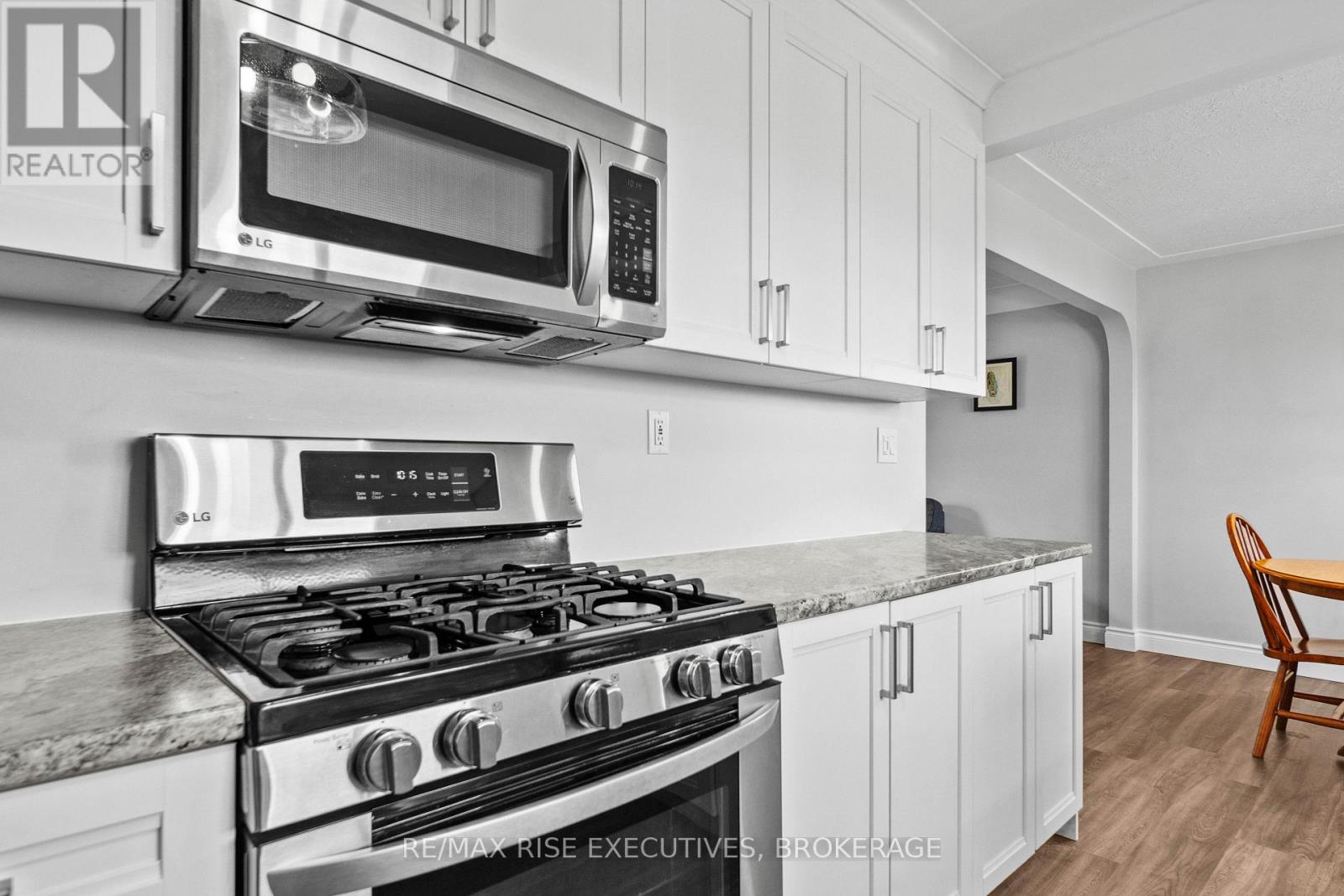 339 ARROWHEAD PLACE - Image 16