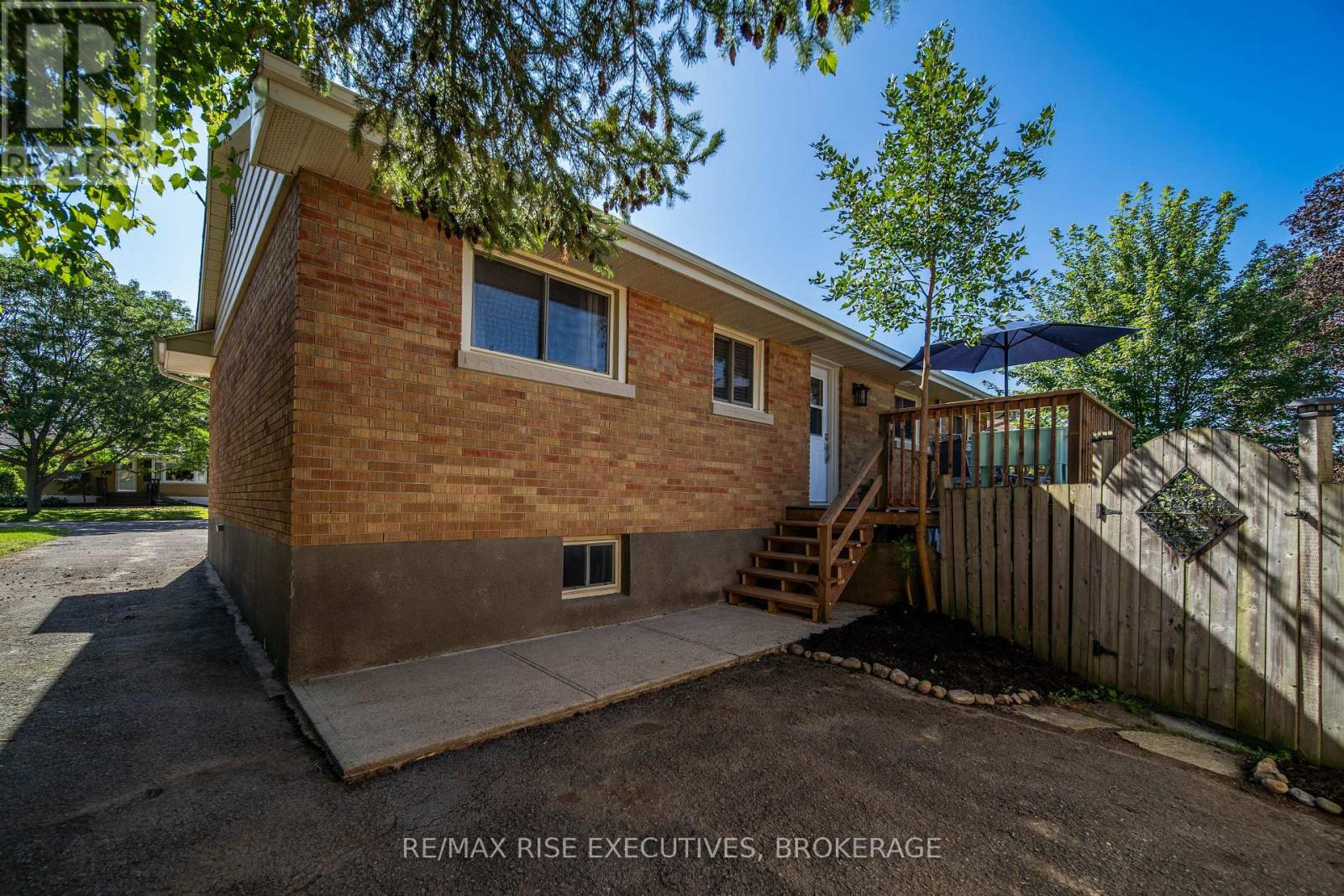 339 ARROWHEAD PLACE - 36
