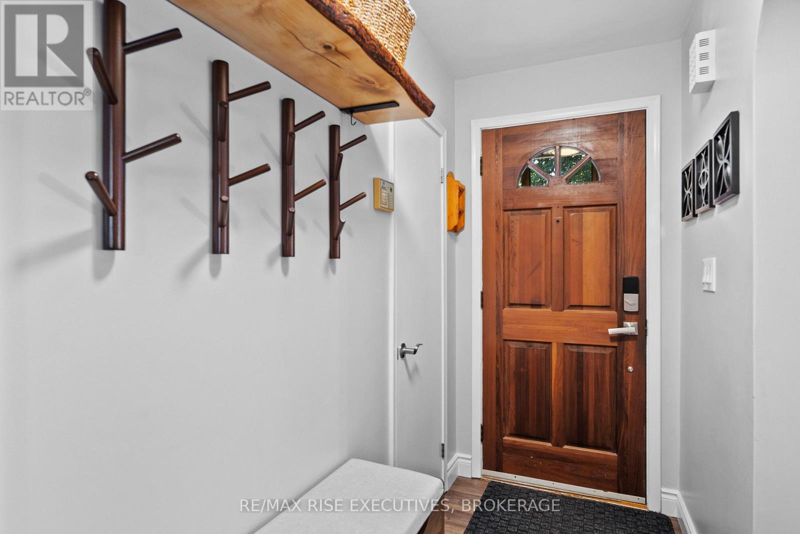 339 ARROWHEAD PLACE, Kingston (West of Sir John A. Blvd) — photo 5