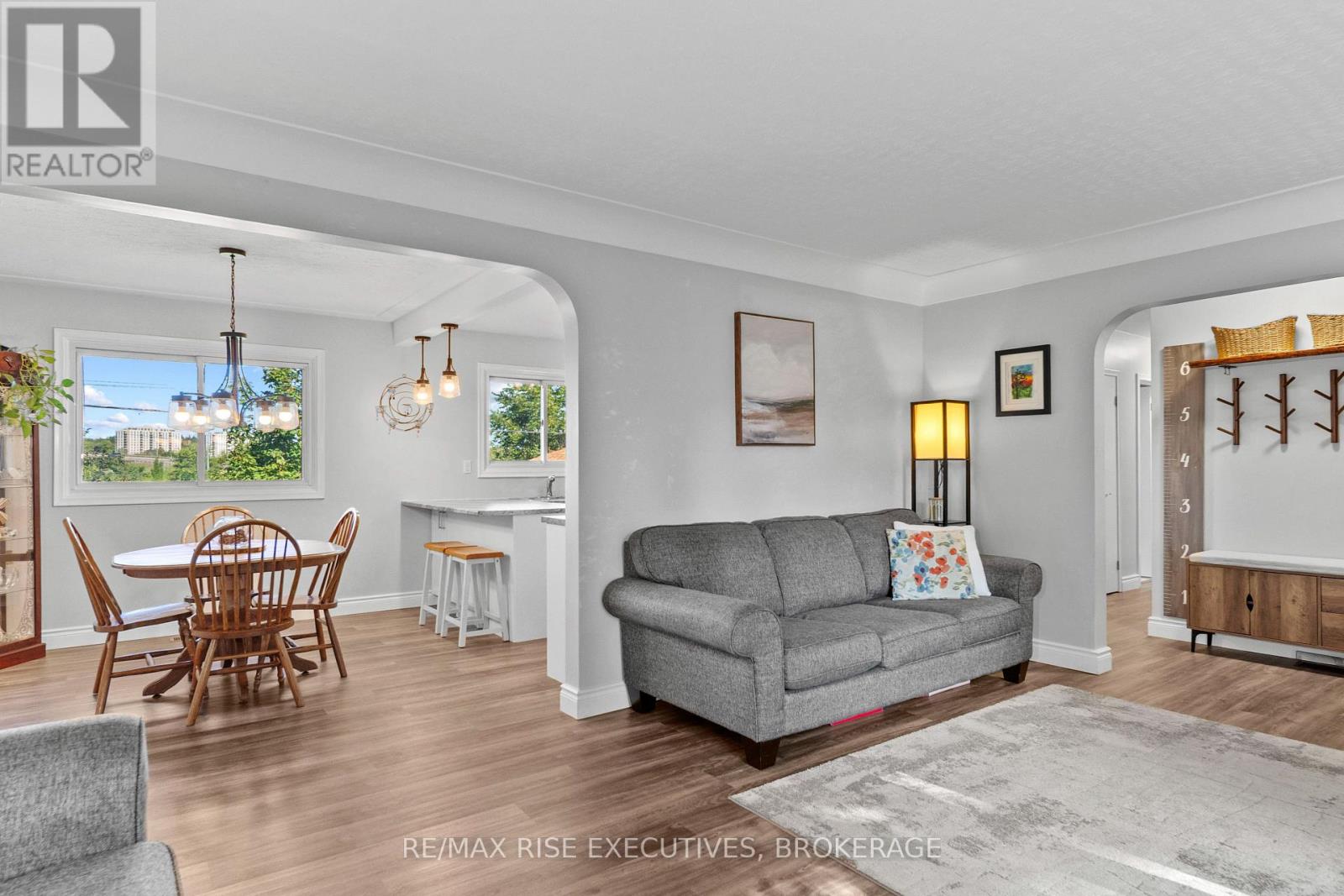 339 ARROWHEAD PLACE - 8