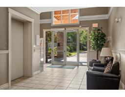 109b 45595 Tamihi Way, Garrison Crossing, Chilliwack, BC V2R0G3 Photo 7