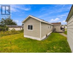 4 Cedar Drive thumbnail 17