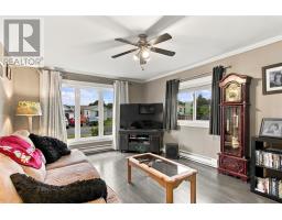 4 Cedar Drive thumbnail 5