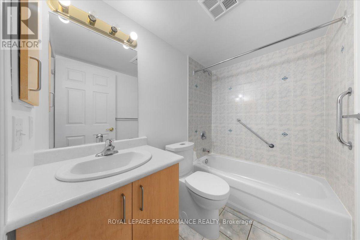 207 - 429 Somerset Street W