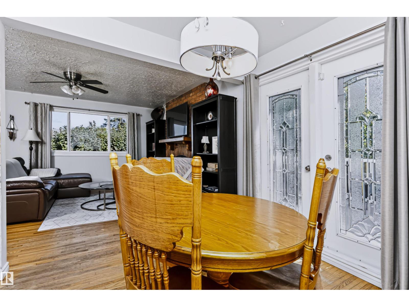 13503 135 AV NW - 14