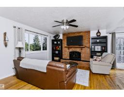 Bedroom 2 - 13503 135 Av Nw, Edmonton, AB T5L3Y4 Photo 6