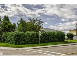 13503 135 Av Nw, Edmonton, AB T5L3Y4 Photo 56