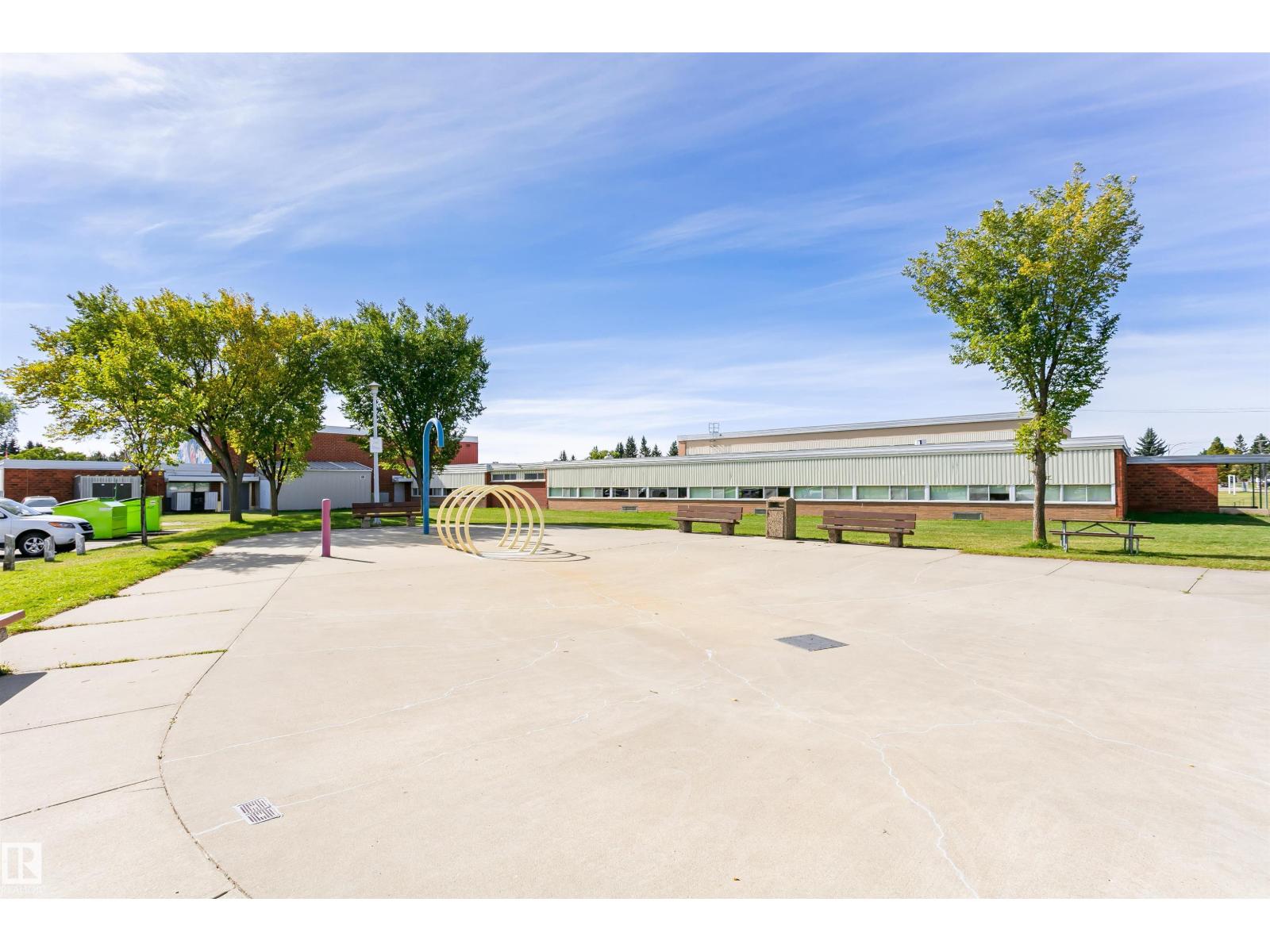 13503 135 AV NW - 67