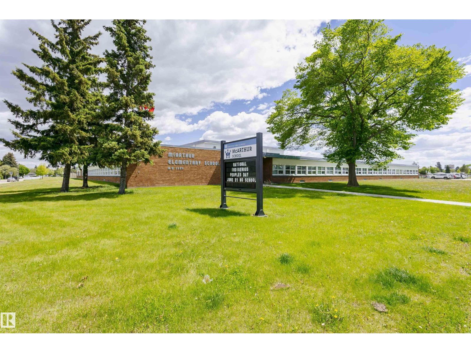 13503 135 AV NW - 59
