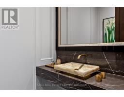 11 Ridgewood Road, Toronto, ON M5P1T4 Photo 16