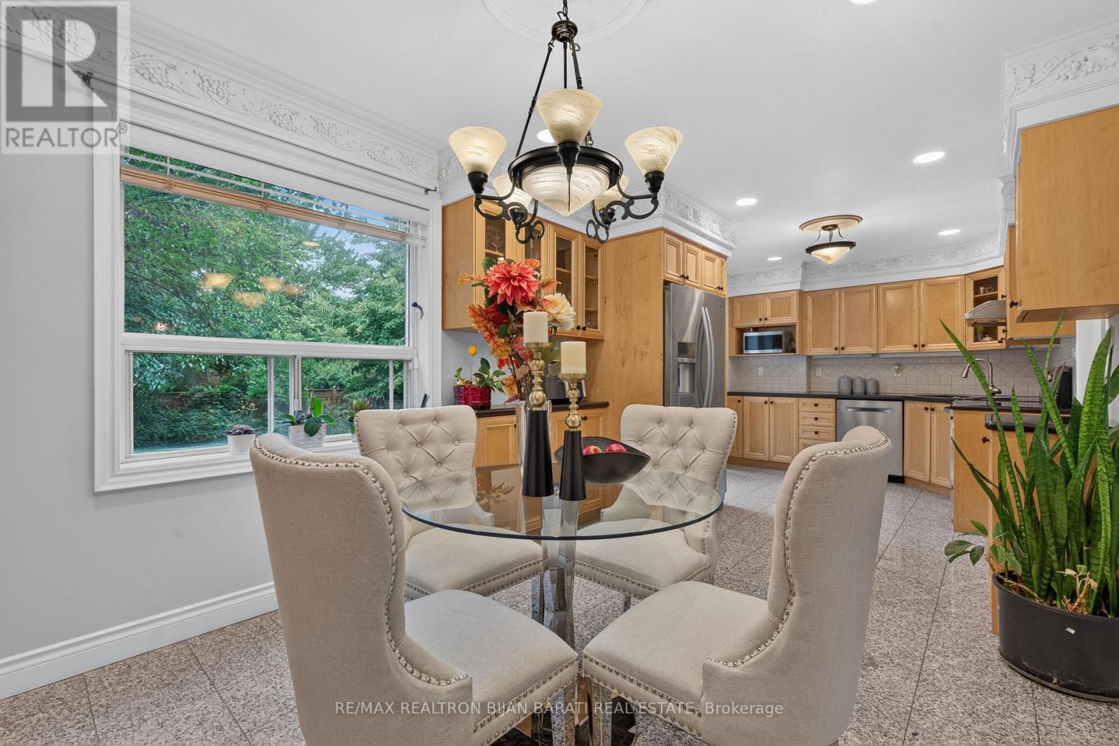 162 GOULDING AVENUE - 16