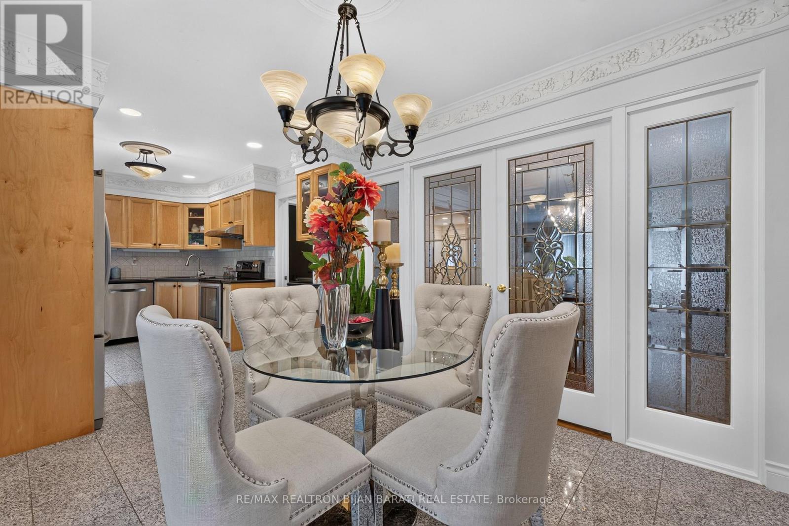 162 GOULDING AVENUE - 19