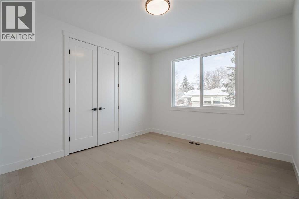 44 Collingwood Place NW - Image 35