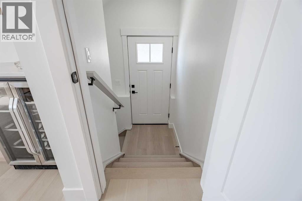44 Collingwood Place NW - Image 38