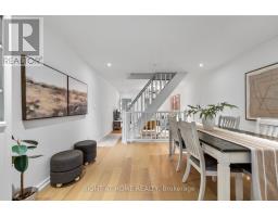 5 1/2 Luttrell Avenue, Toronto, ON M4C5E2 Photo 11