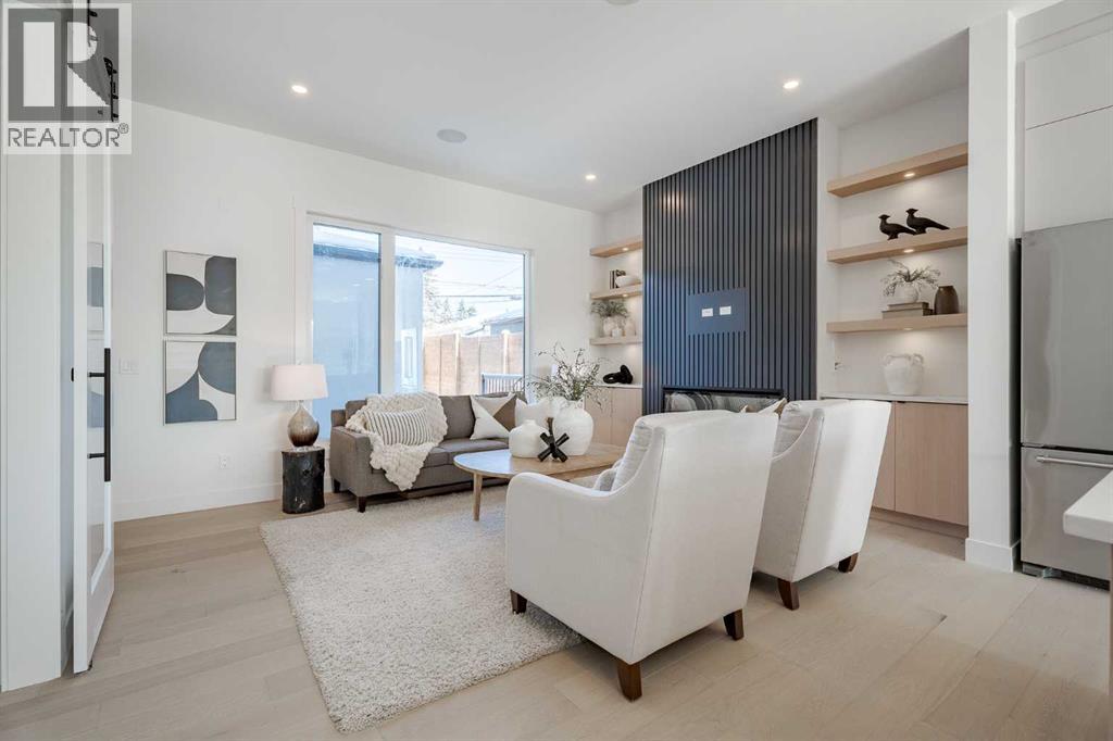 44 Collingwood Place NW - Image 13