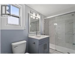 3pc Bathroom - 241 West 5th Street, Hamilton, ON L9C3N8 Photo 12