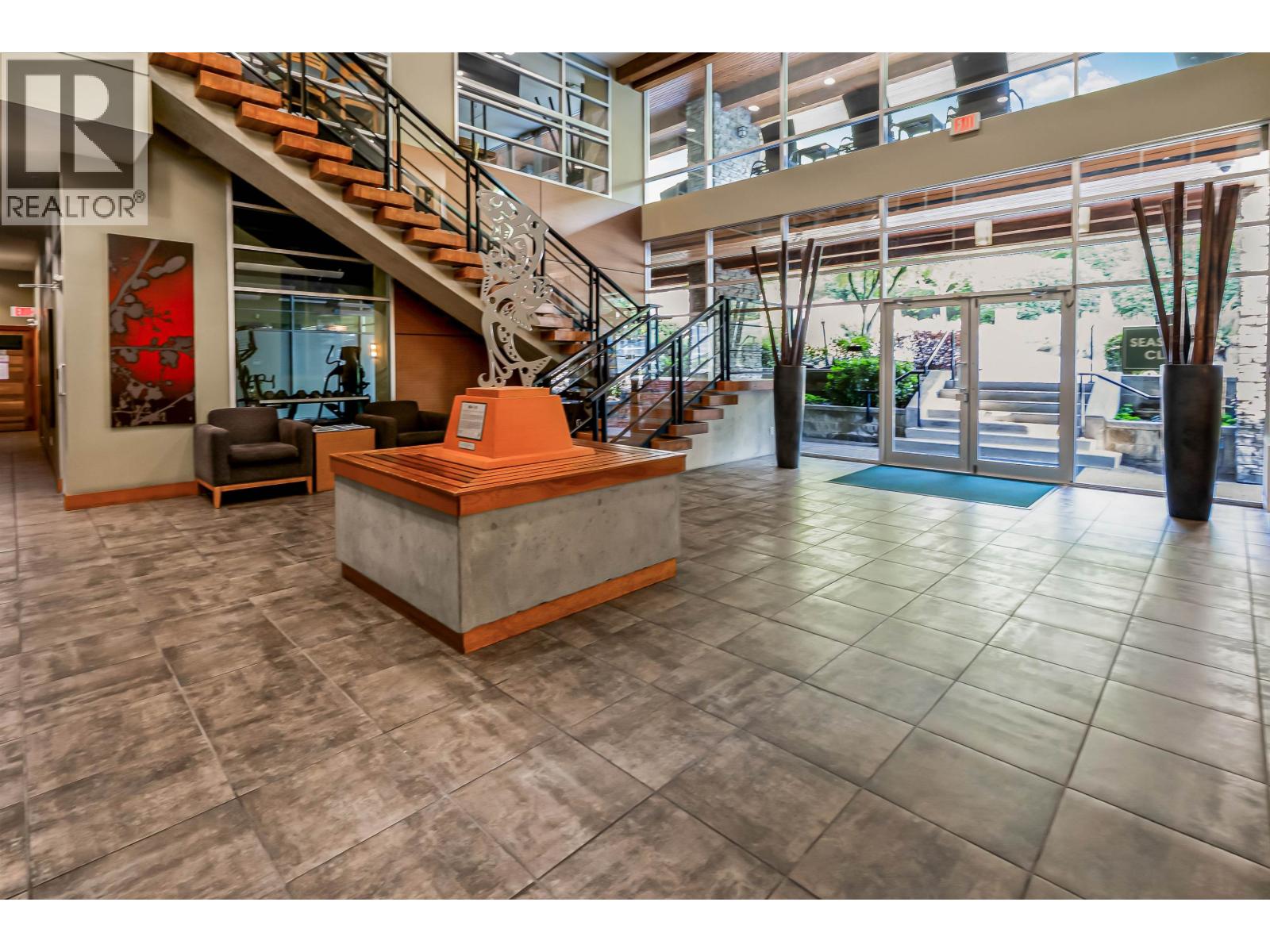 1 Bed, 1 Bath Apartment for Sale in Burnaby – 401 7418 BYRNEPARK WALK, Burnaby – MLS# R3166254 - Image 21