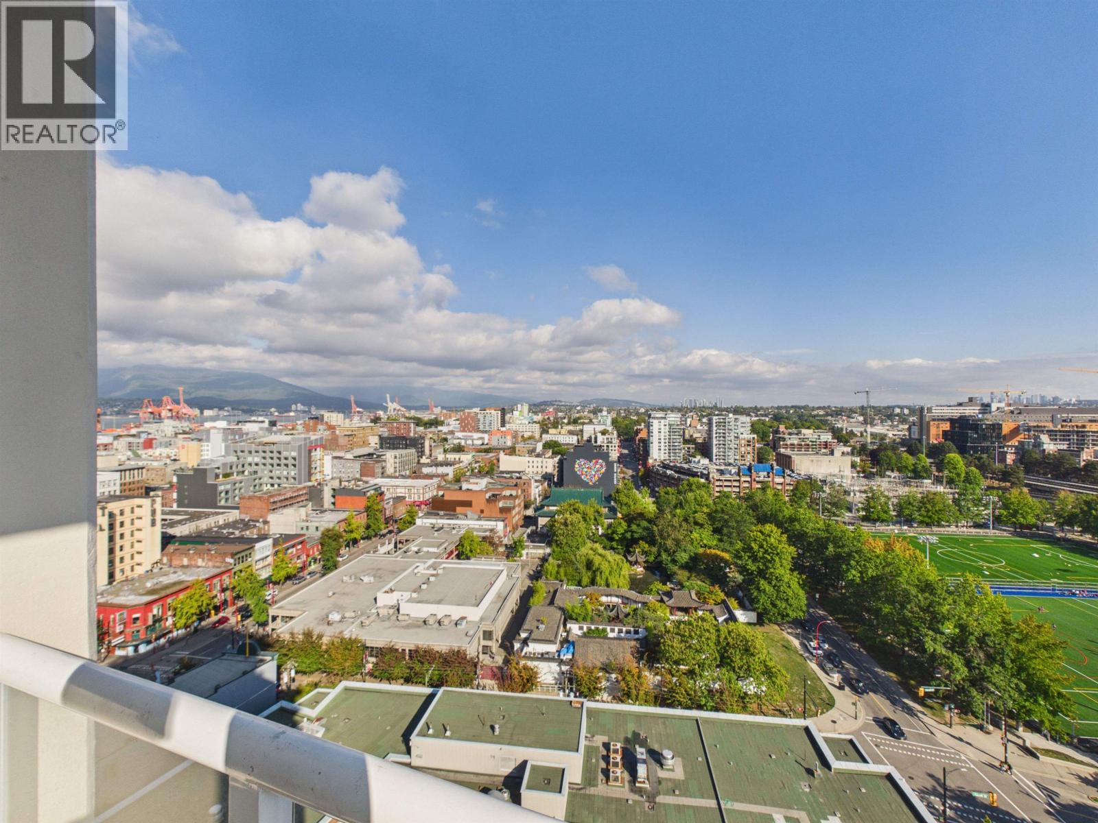 2 Bed, 2 Bath House for Sale in Vancouver – 2208 550 TAYLOR STREET, Vancouver – MLS# R3166263 - Image 6