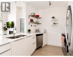 101 3070 Guildford Way, Coquitlam, BC V3B7R8 Photo 8