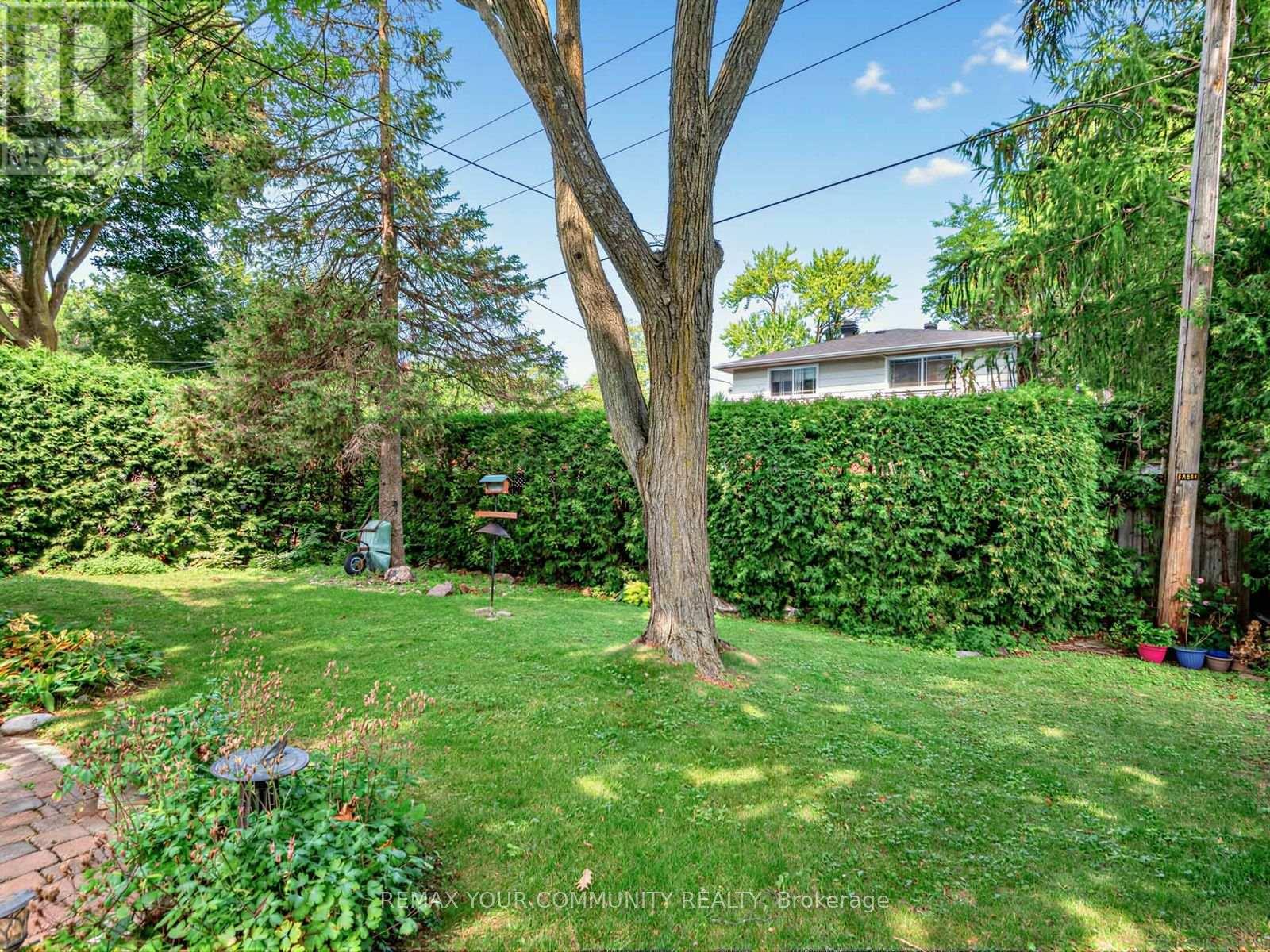 14 APPLE ORCHARD PATH - 31