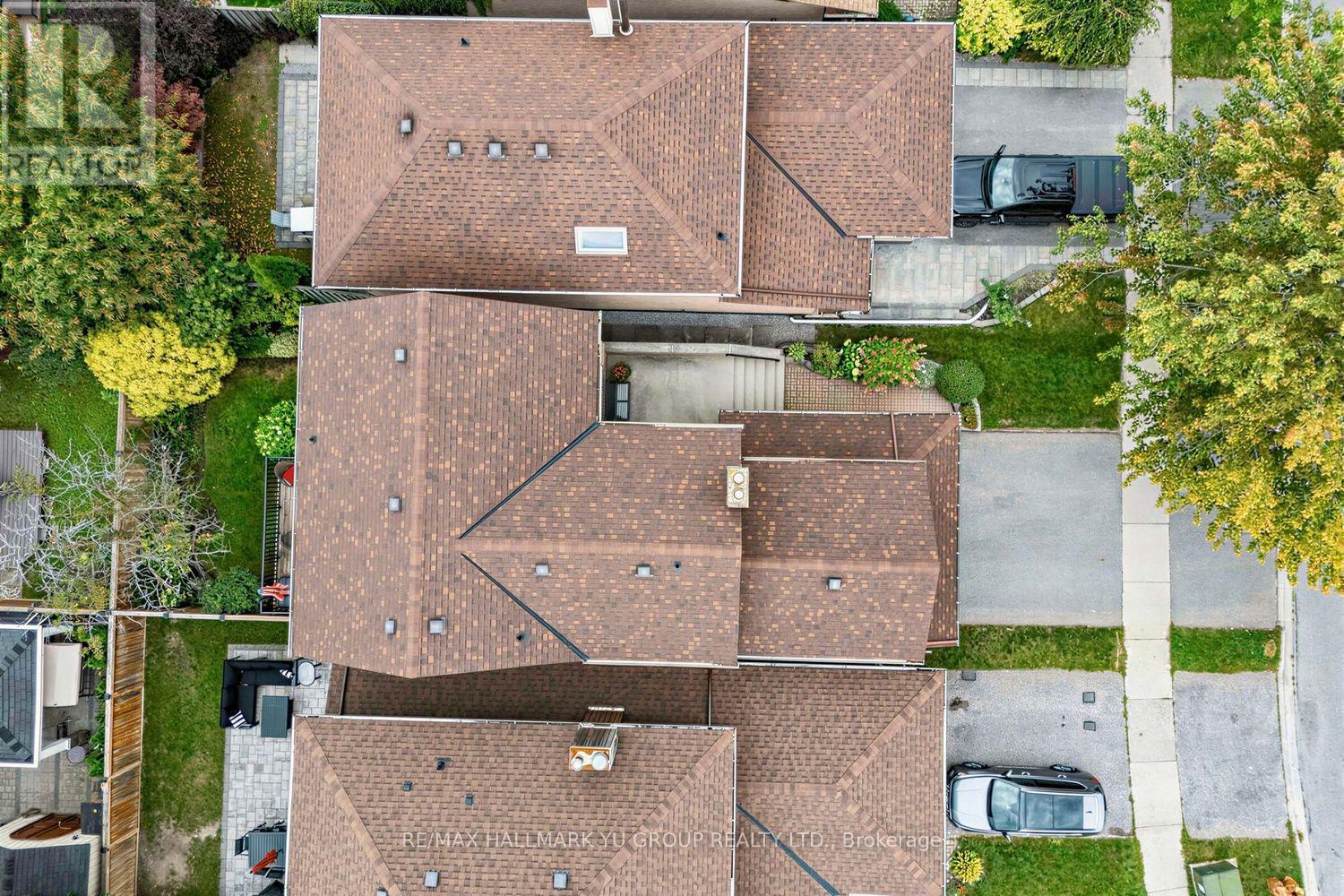 21 ESTHER CRESCENT - 23