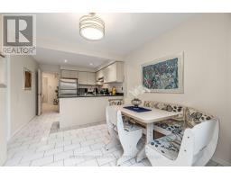 Kitchen - 21 Esther Crescent, Vaughan, ON L4J3J8 Photo 6