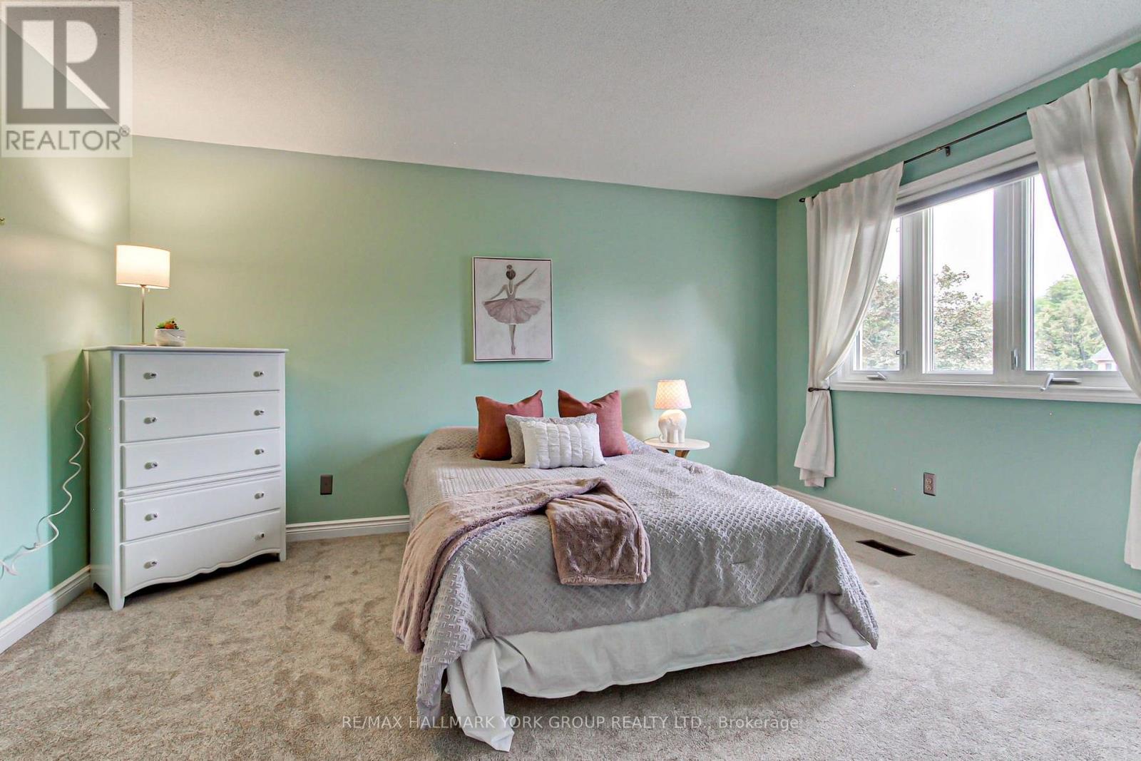 64 GOLF LINKS DRIVE - Image 40