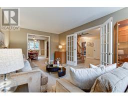 64 Golf Links Drive, Aurora, ON L4G3V3 Photo 12