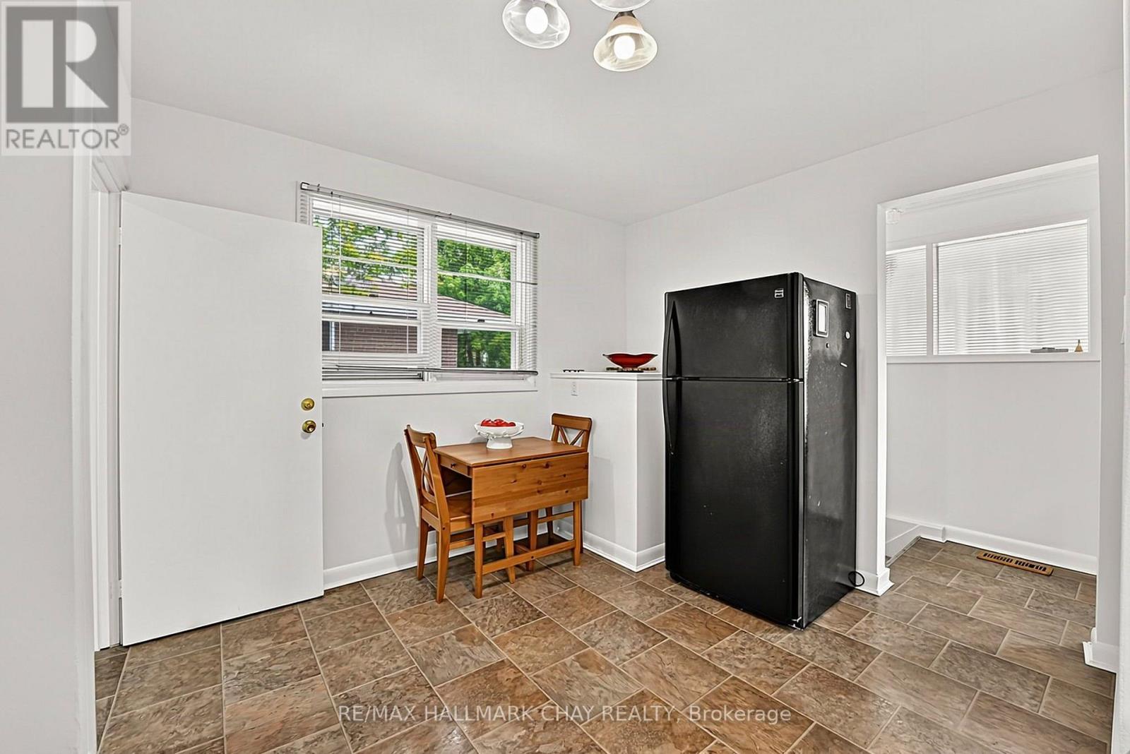 84 LONGFORD DRIVE - Image 6