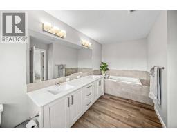 65 Morgan Street, Cochrane, AB T4C2R6 Photo 16