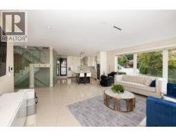 4716 Skyline Drive, North Vancouver, BC V7R3H8 Photo 14