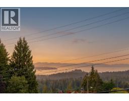 4716 Skyline Drive, North Vancouver, BC V7R3H8 Photo 36