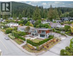 4716 Skyline Drive, North Vancouver, BC V7R3H8 Photo 38