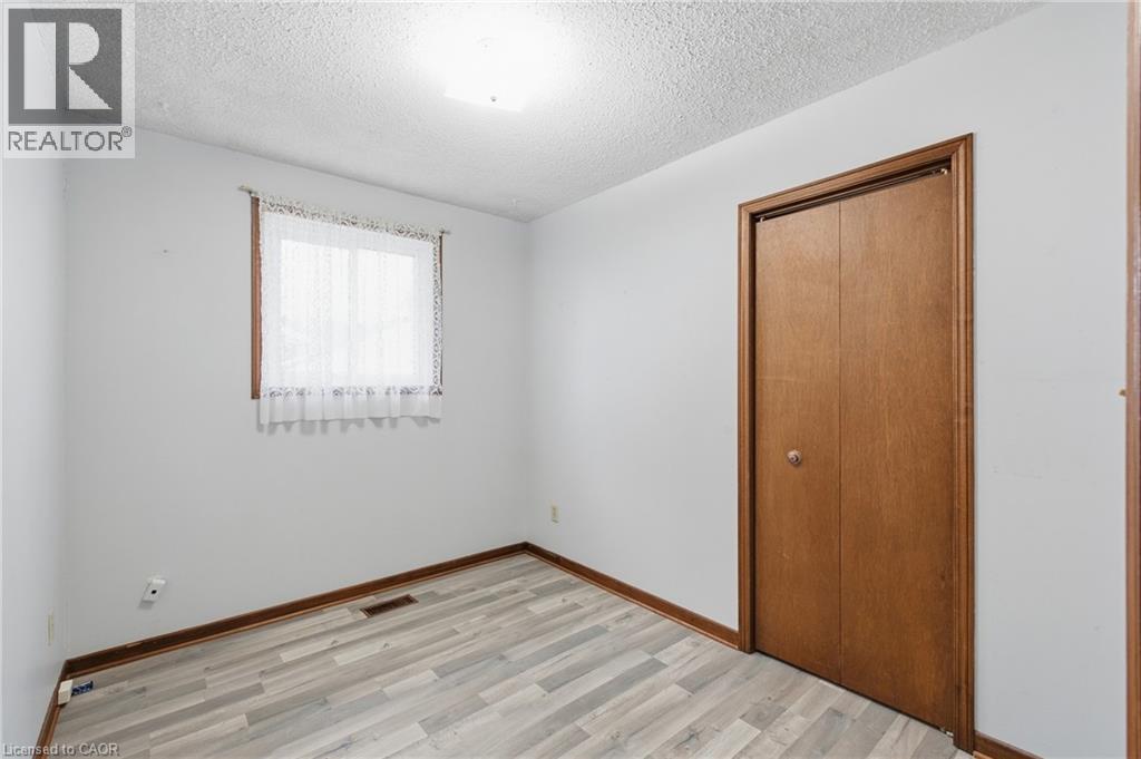 18 NORTHRIDGE Drive - Image 23