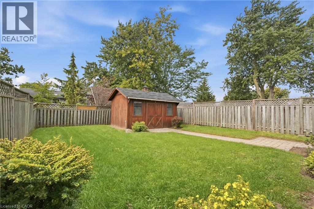 18 NORTHRIDGE Drive - Image 40