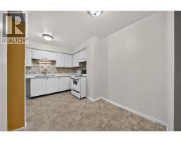 Kitchen - 660 Oxford Road Unit# 35, Burlington, ON L7N3M1 Photo 11