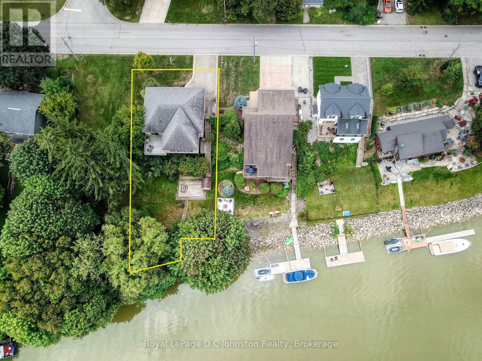 290 SAUGEEN STREET - 14