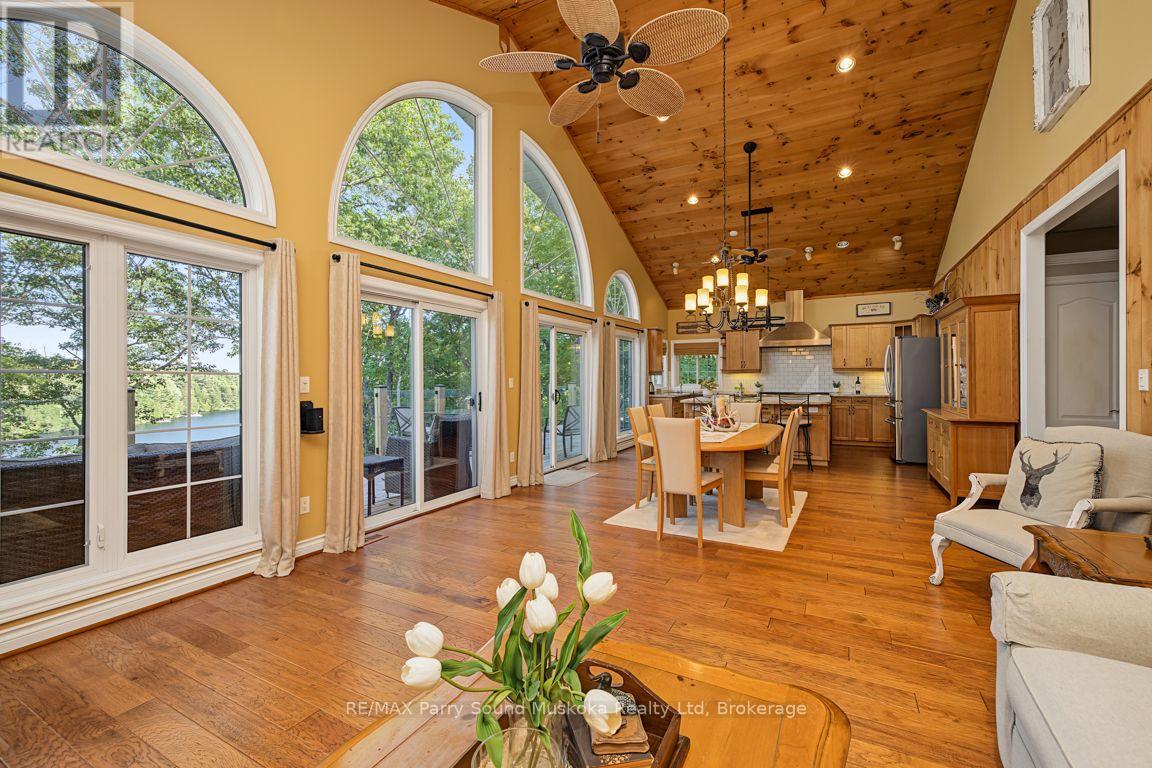 326 BLUE LAKE ROAD - 14