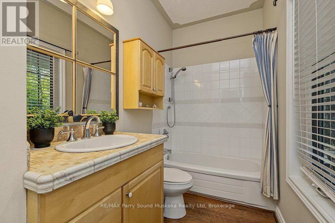 326 BLUE LAKE ROAD - 26